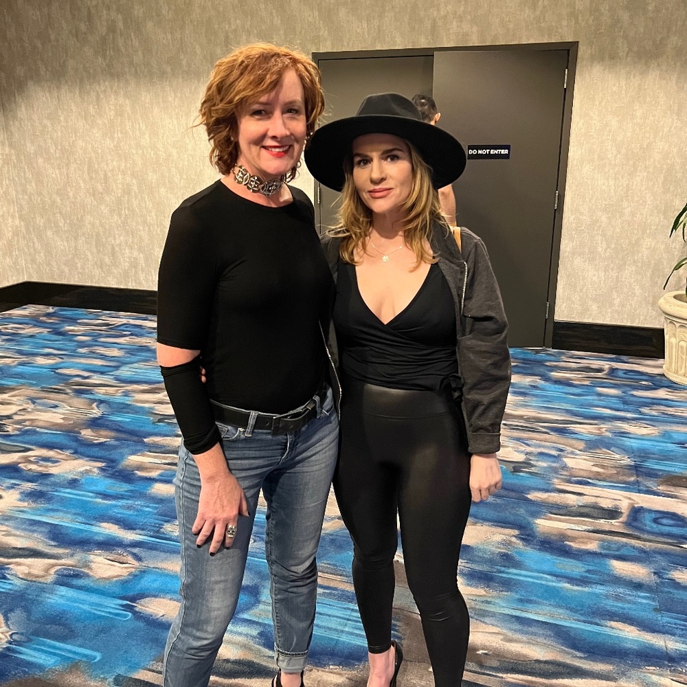 Meet your Posher, Ashlee